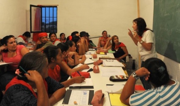 Escuela "Etica" del Movimiento Giros